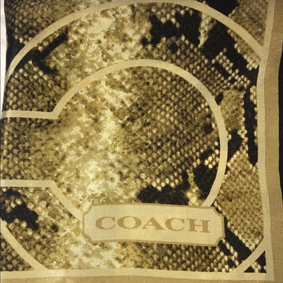 Coach scarf - Picture 2 of 2